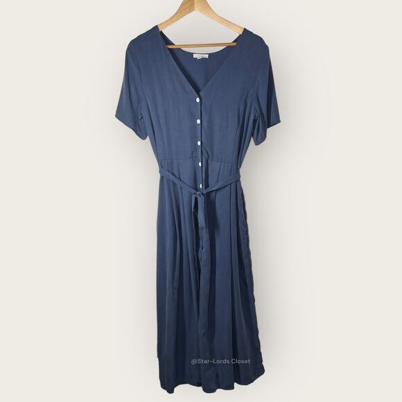 Vetta Capsule Button Up Midi Dress | Medium | Navy Blue Tencel Flowy Pockets - Picture 1 of 10